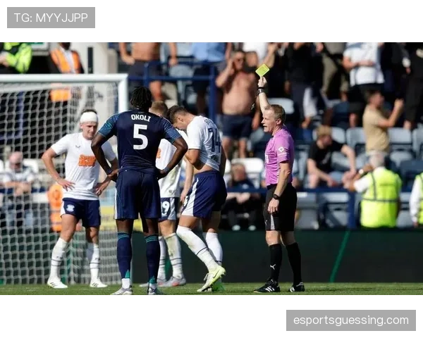 全场比赛结束:布莱顿2-2西汉姆联,莫耶斯回归运通球场各取一分 全场比赛结束:布莱顿2-2西汉姆联,莫耶斯回归运通球场各取一分